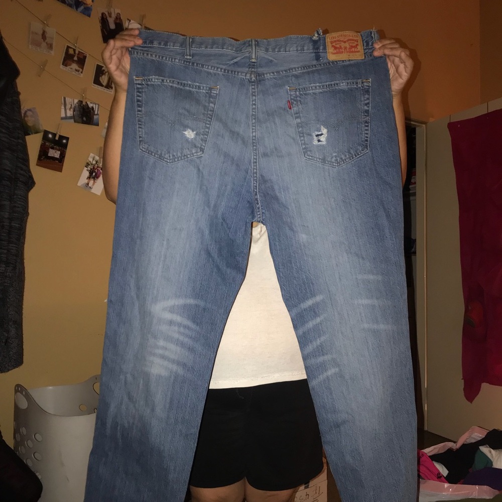 Levi jeans